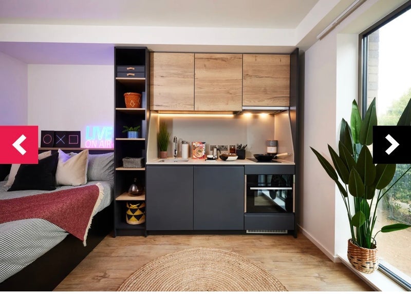 Room De Montfort Way in Coventry