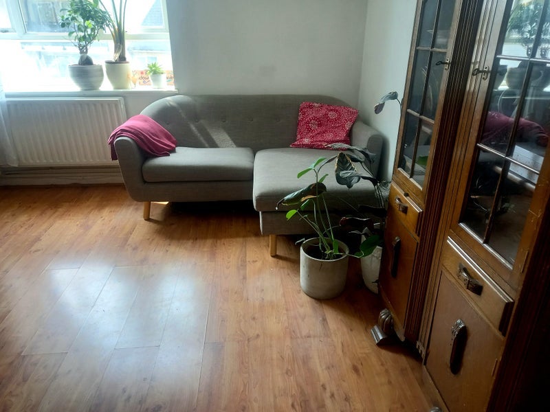 Room White Post Lane in Greater London