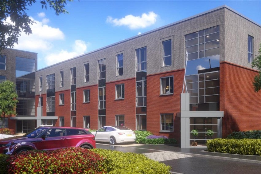 Flat Crossford Court in Trafford