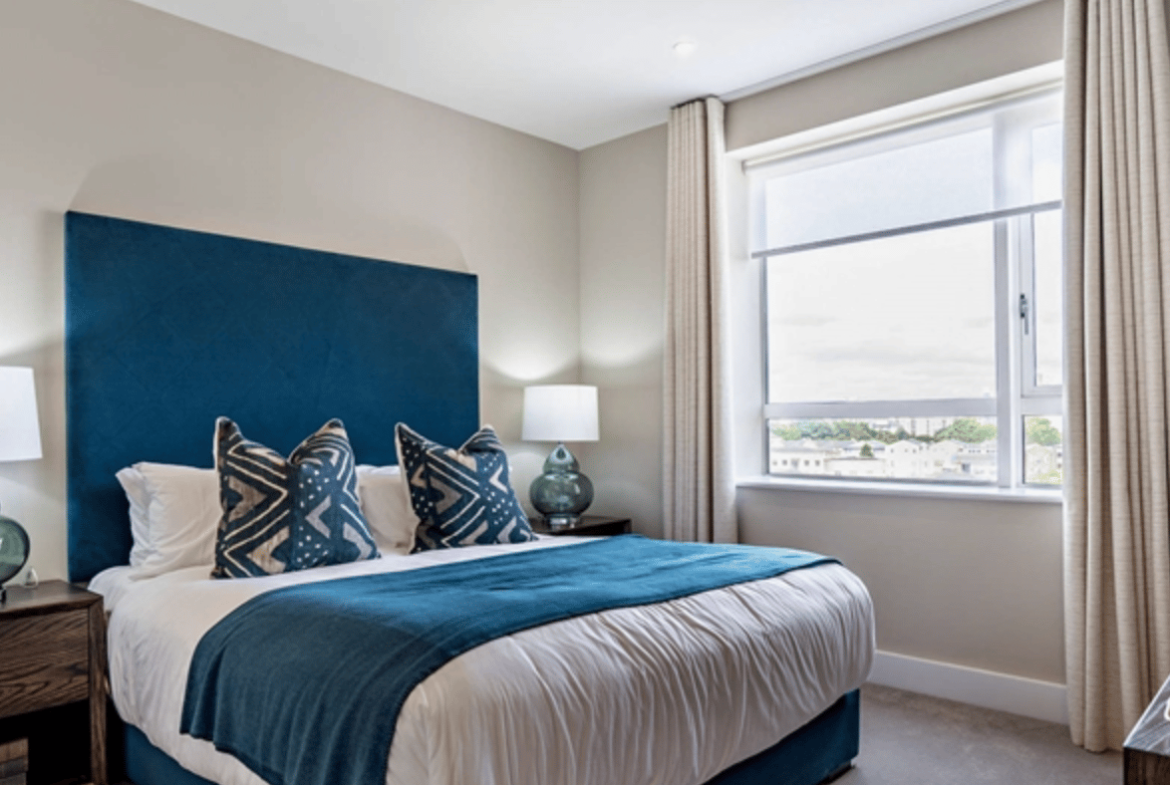 Flat Westferry Circus in Greater London