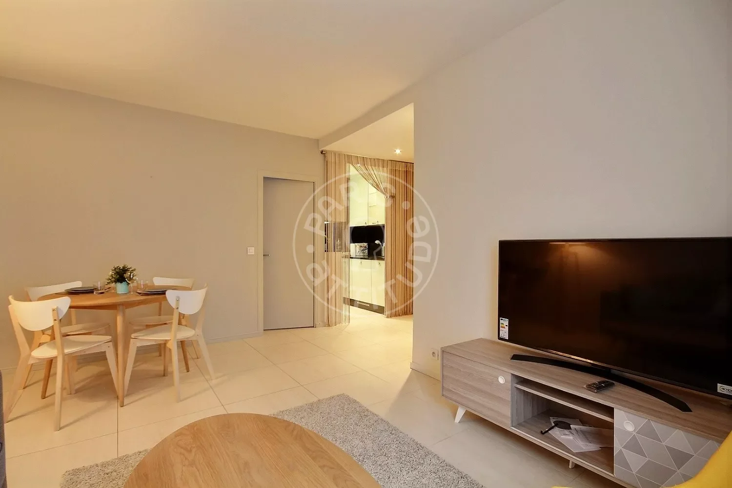 Flat Rue Notre-Dame-des-Champs in Paris