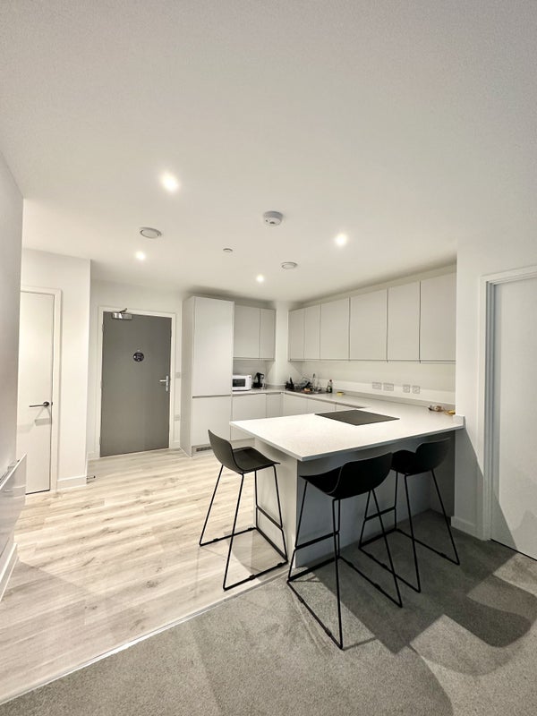 Room Wharf End in Trafford