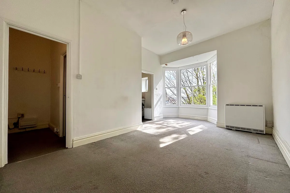 Flat Dover Place in Bristol