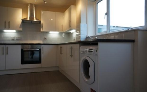 House Birchfield Close in Oxford