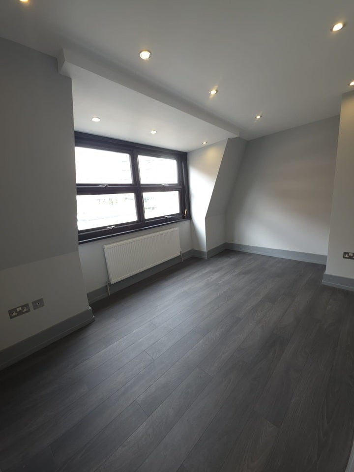 Flat Queen Street in Maidenhead