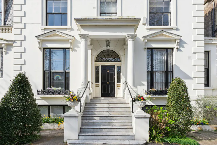 Flat Addison Road in Greater London