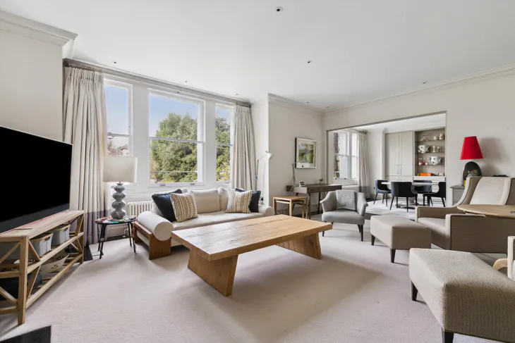 Flat Addison Road in Greater London