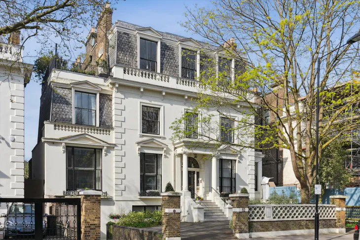 Flat Addison Road in Greater London