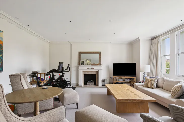 Flat Addison Road in Greater London