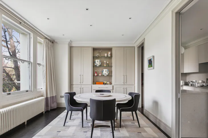 Flat Addison Road in Greater London
