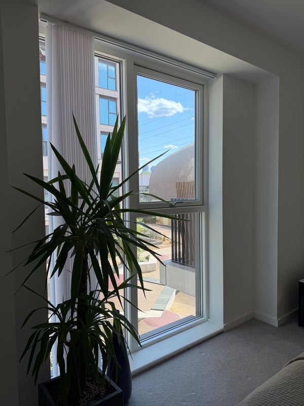 Room Heartwell Avenue in Greater London