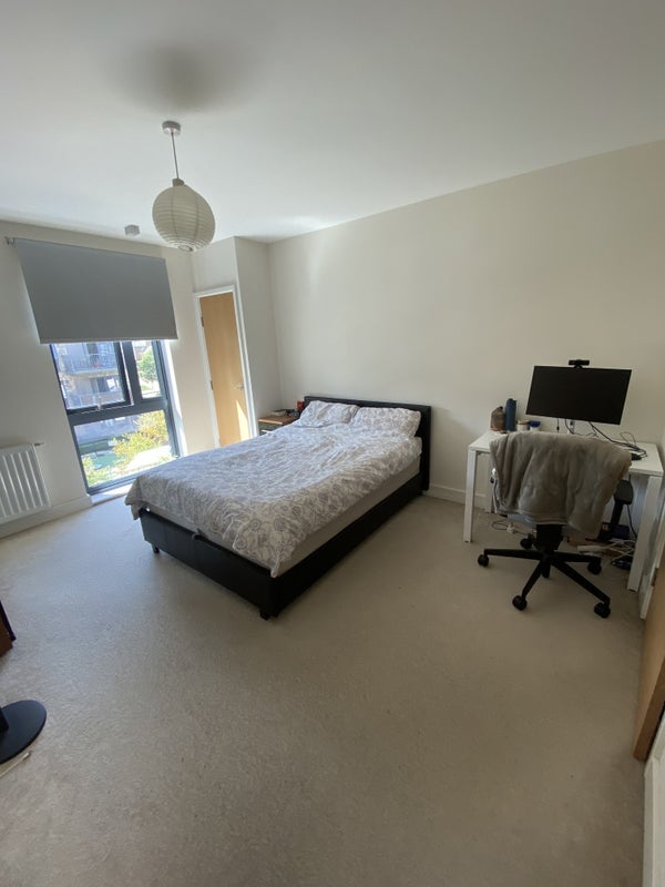 Room Fisher Close in Greater London