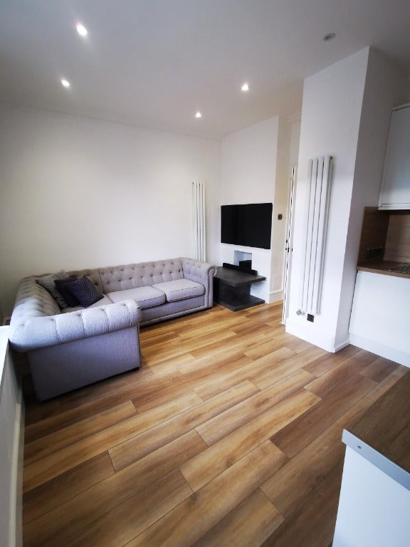 Flat Fort Street in Dundee