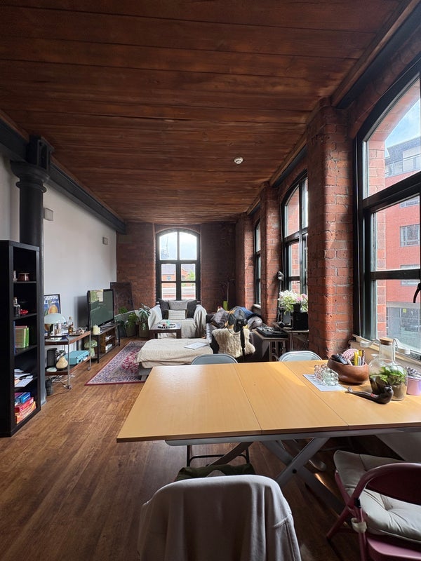Room Blantyre Street in Manchester