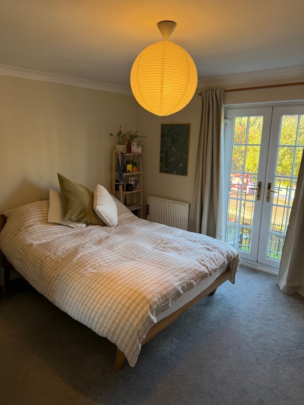 Room Jodrell Road in Greater London