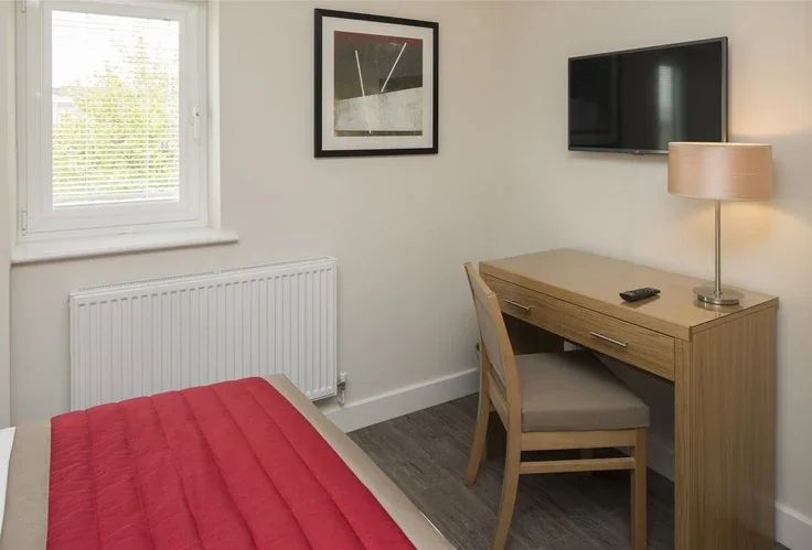 Flat Easthampstead Road in Bracknell