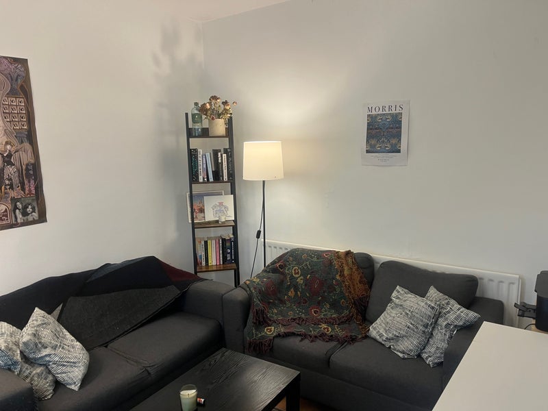 Room College Place in Greater London