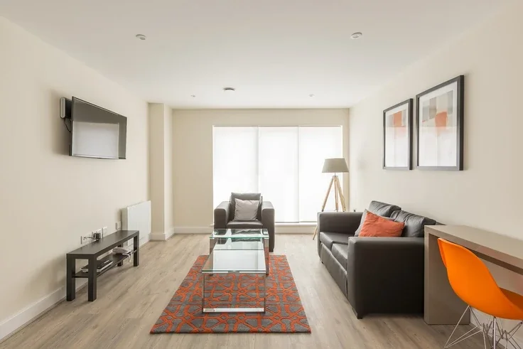 Flat Kingsmead in Rushmoor