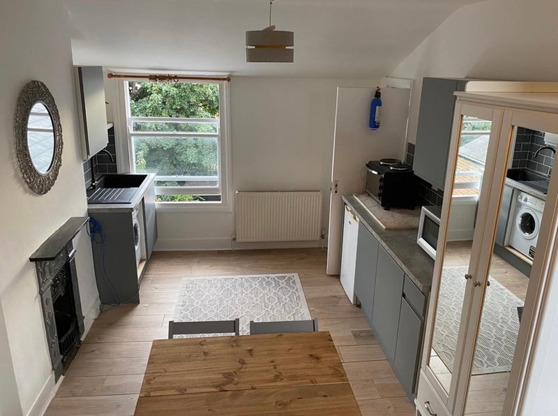 Room Derwentwater Road in Greater London