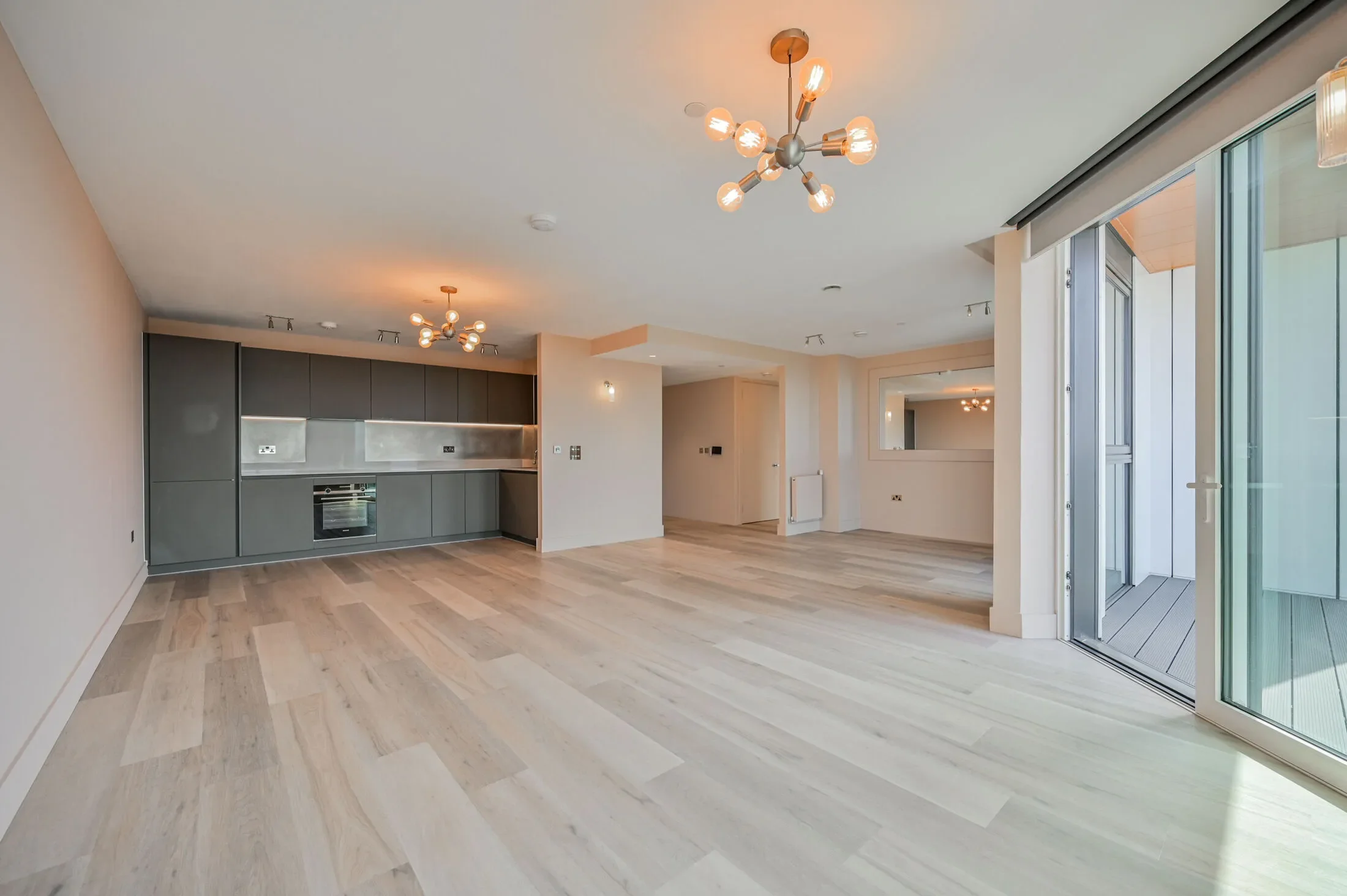 Flat Daneland Walk in Greater London