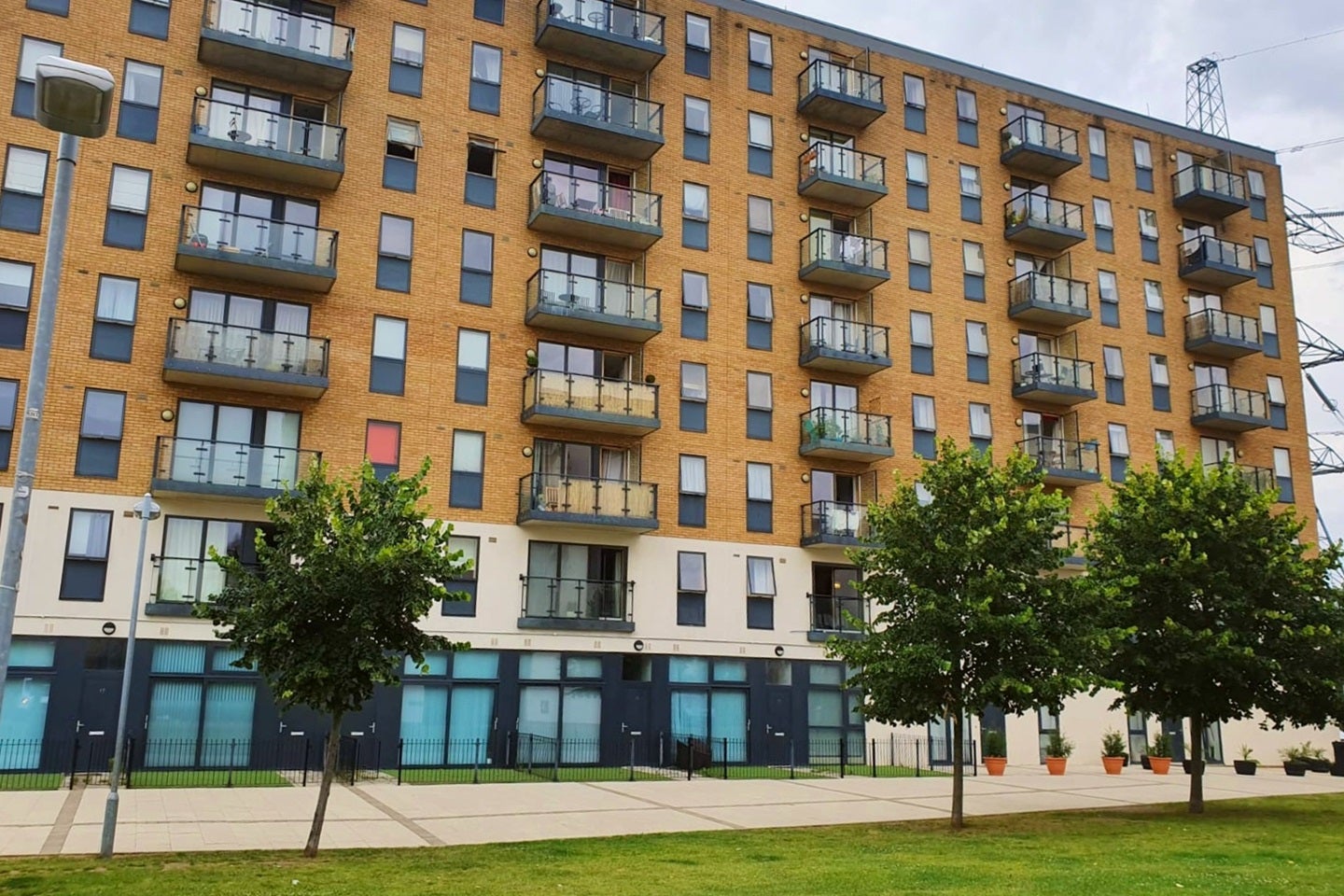 Flat Durnsford Road in Greater London