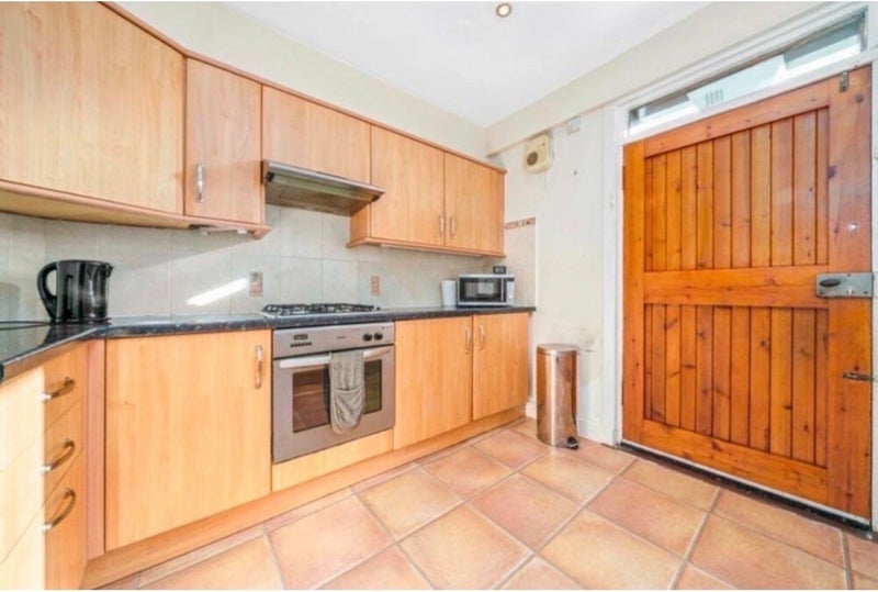 Room Skipness Drive in Glasgow