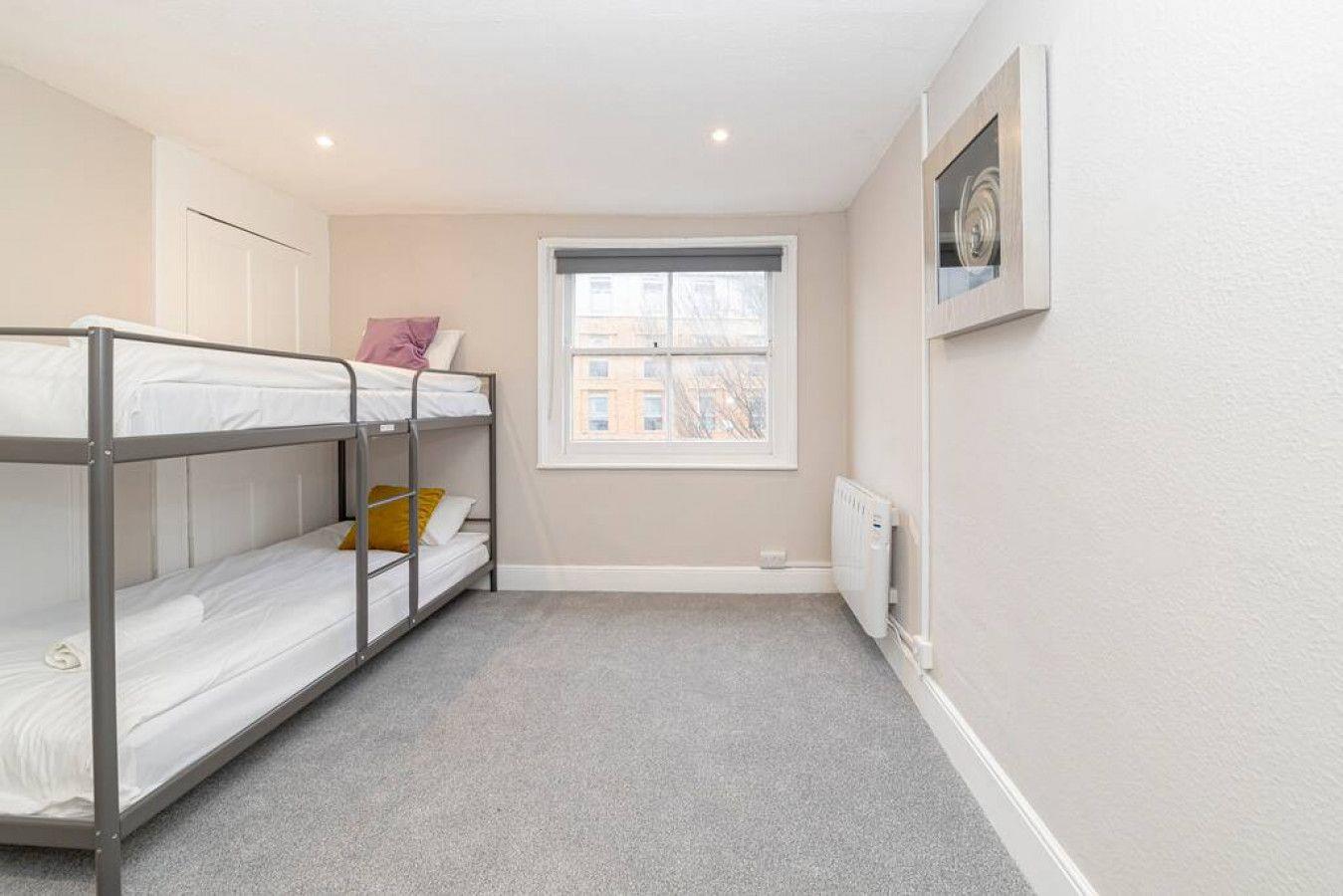 Flat Cheapside in Brighton
