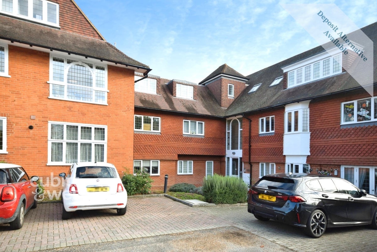 Flat Bennett Road in Greater London