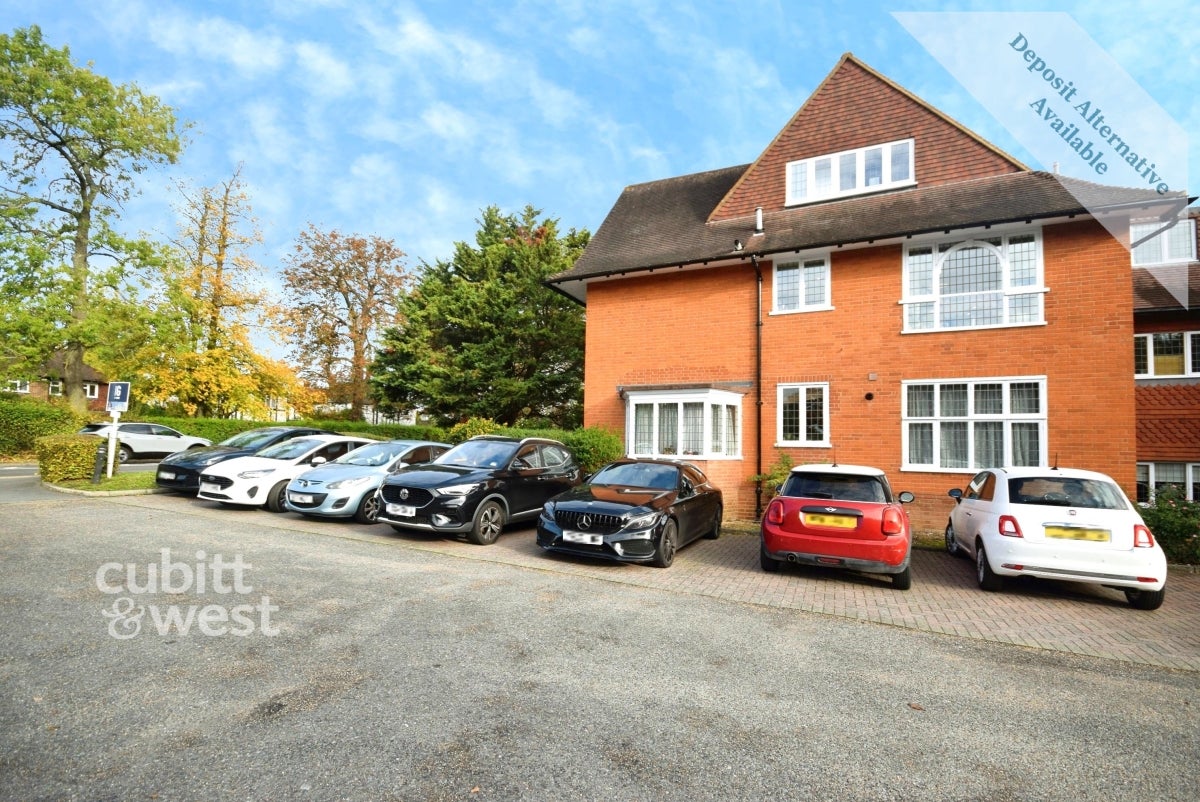 Flat Bennett Road in Greater London