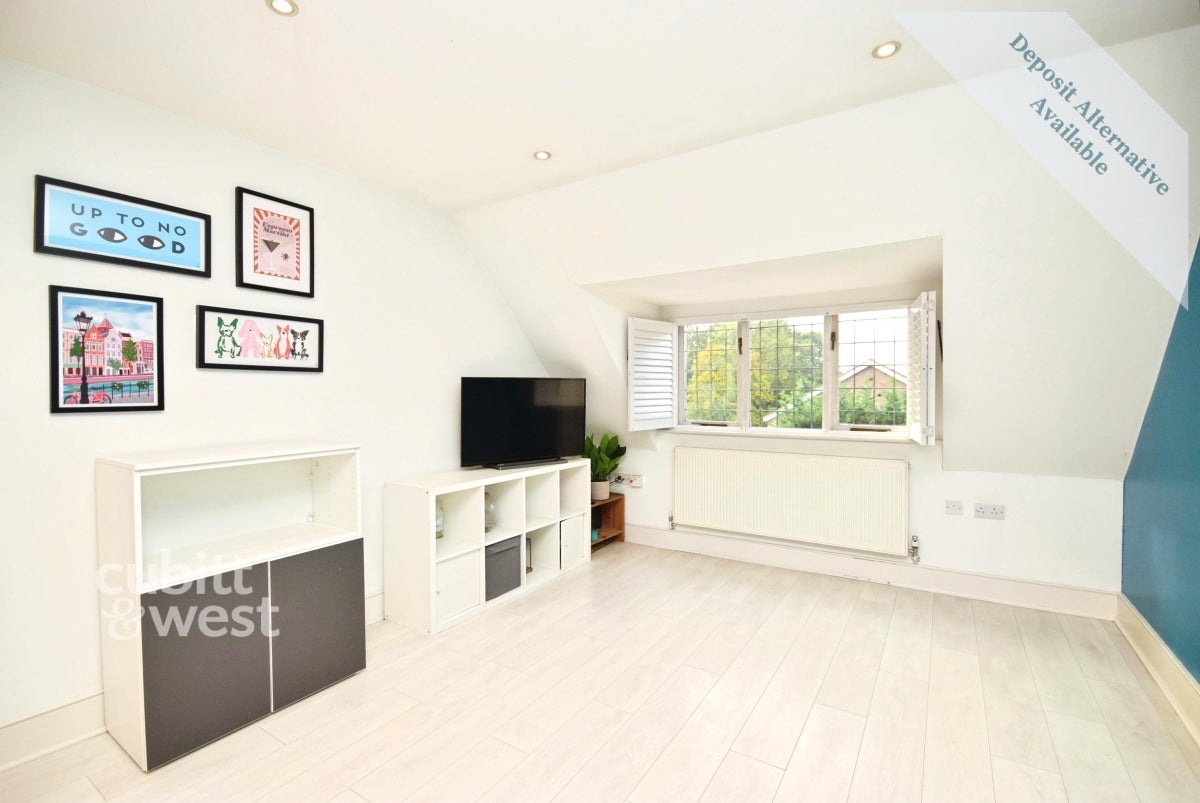 Flat Bennett Road in Greater London