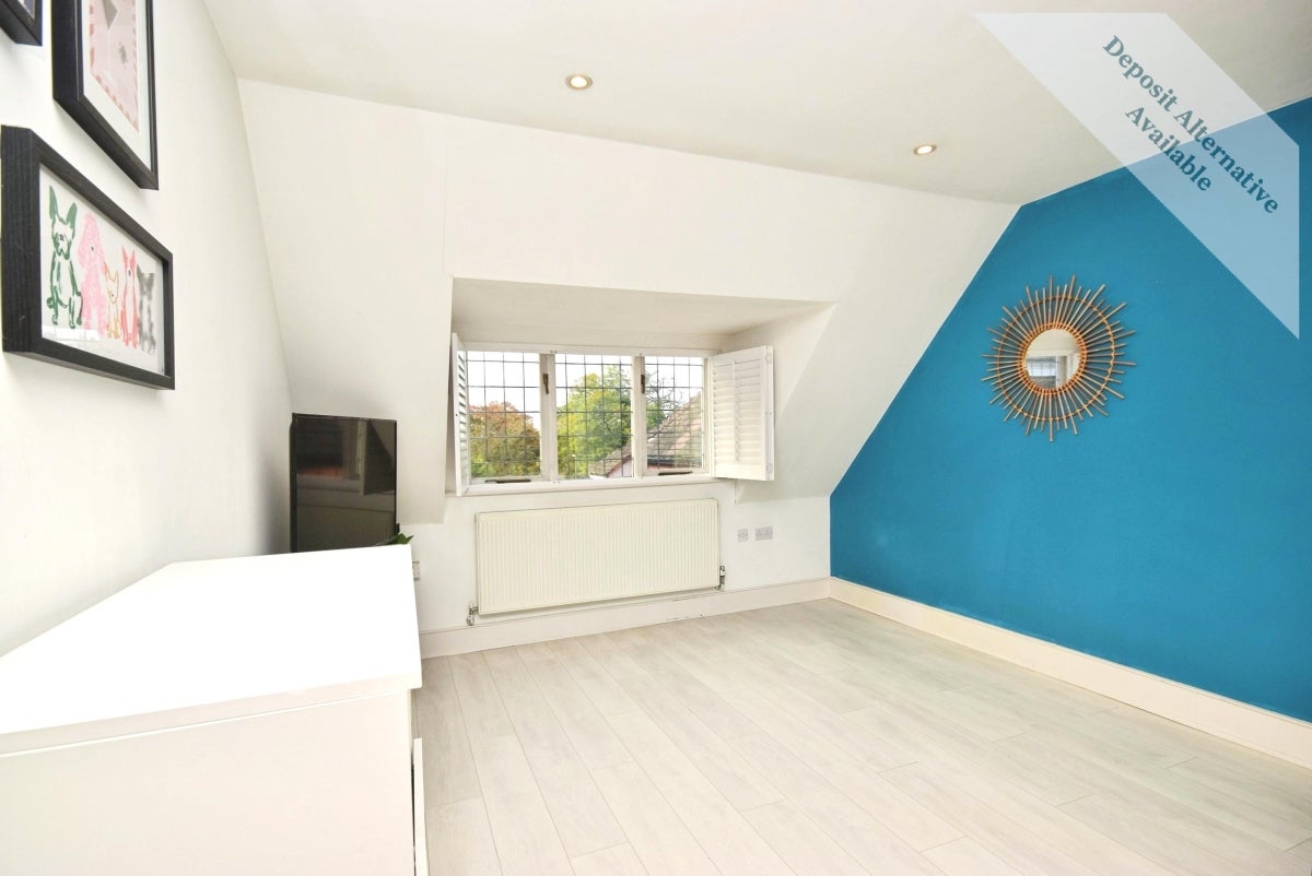 Flat Bennett Road in Greater London