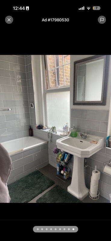 Room Trinity Road in Greater London