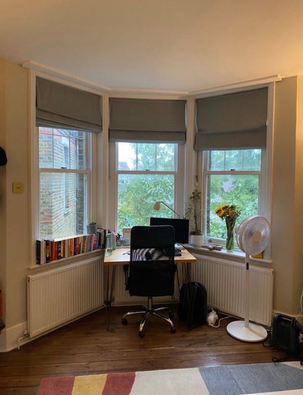 Room Trinity Road in Greater London
