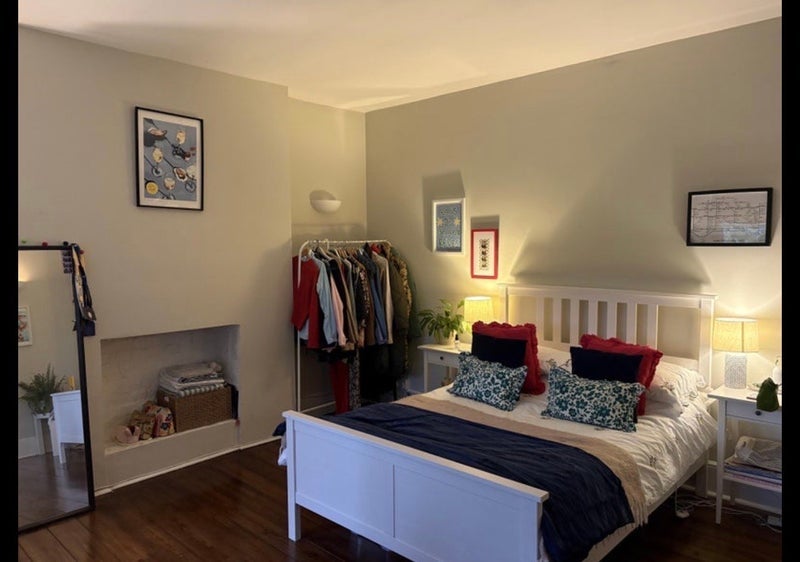 Room Trinity Road in Greater London