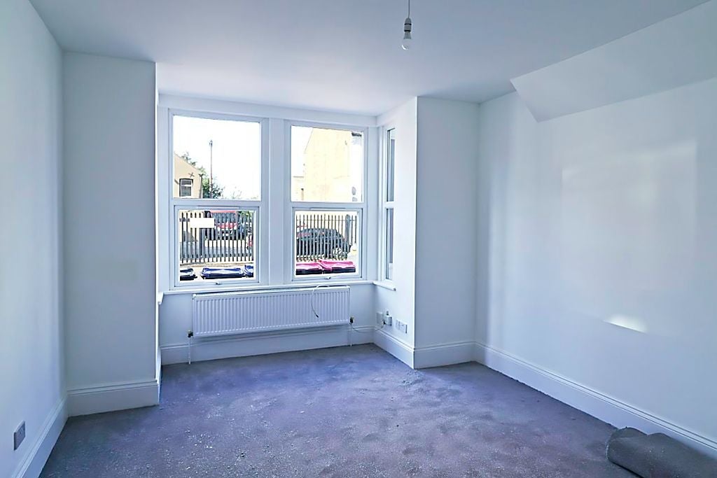 Flat Westborough Road in Southend-on-Sea