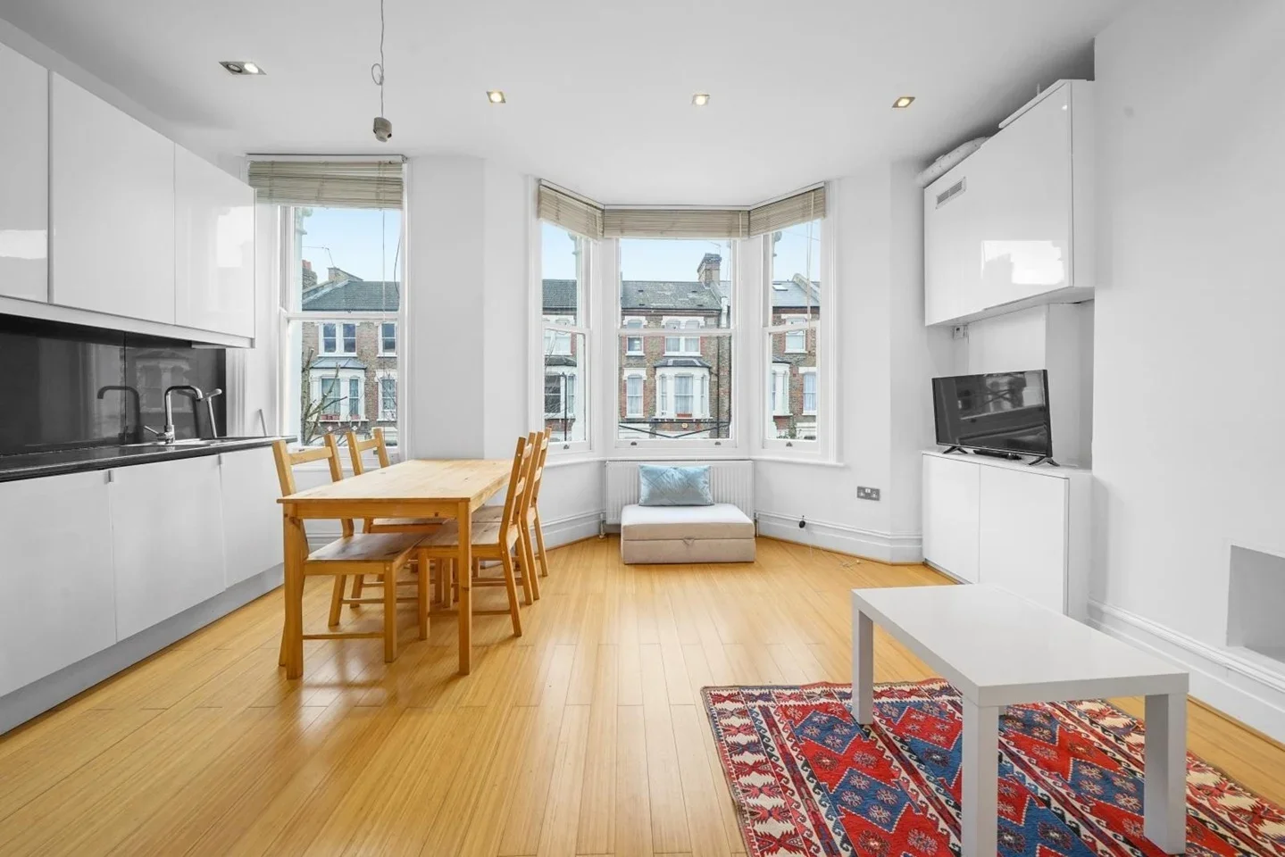 Flat Portnall Road in City of Westminster