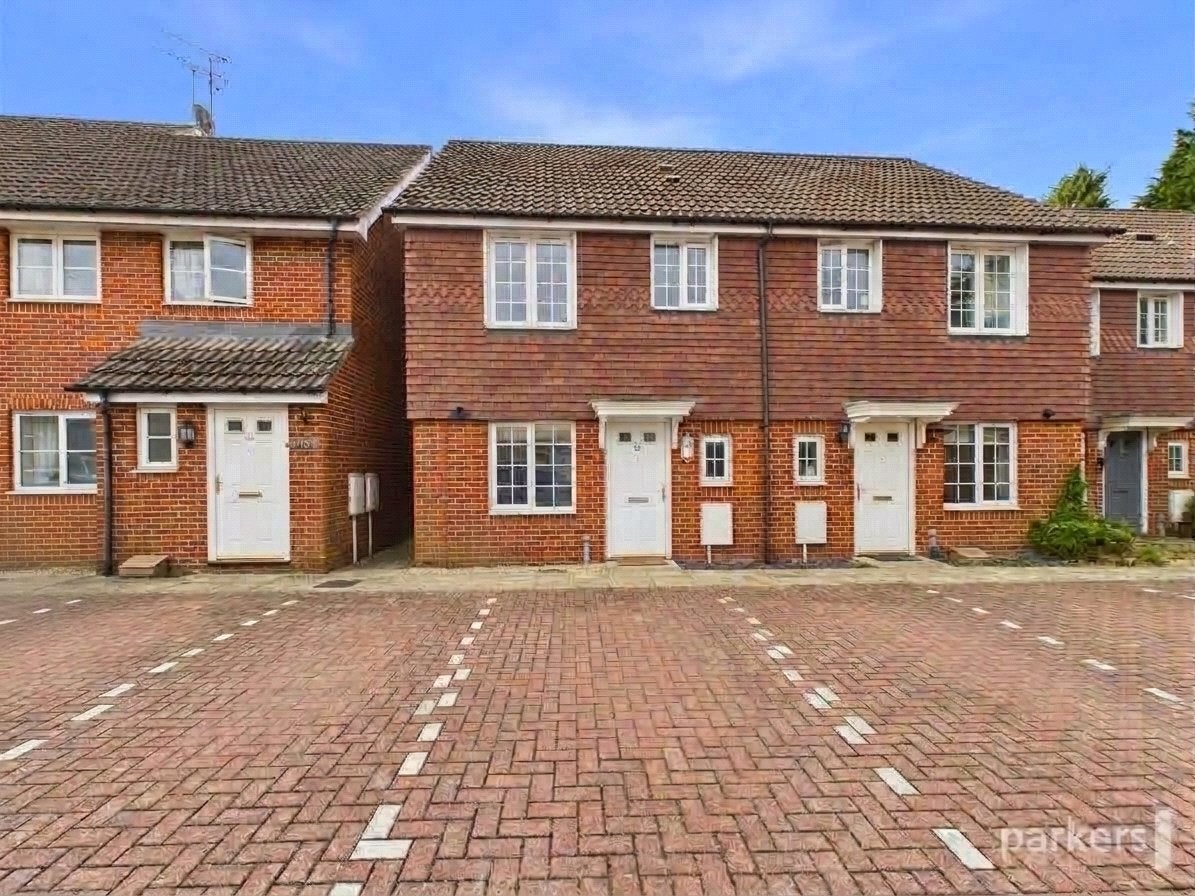 House Wayside in Winnersh