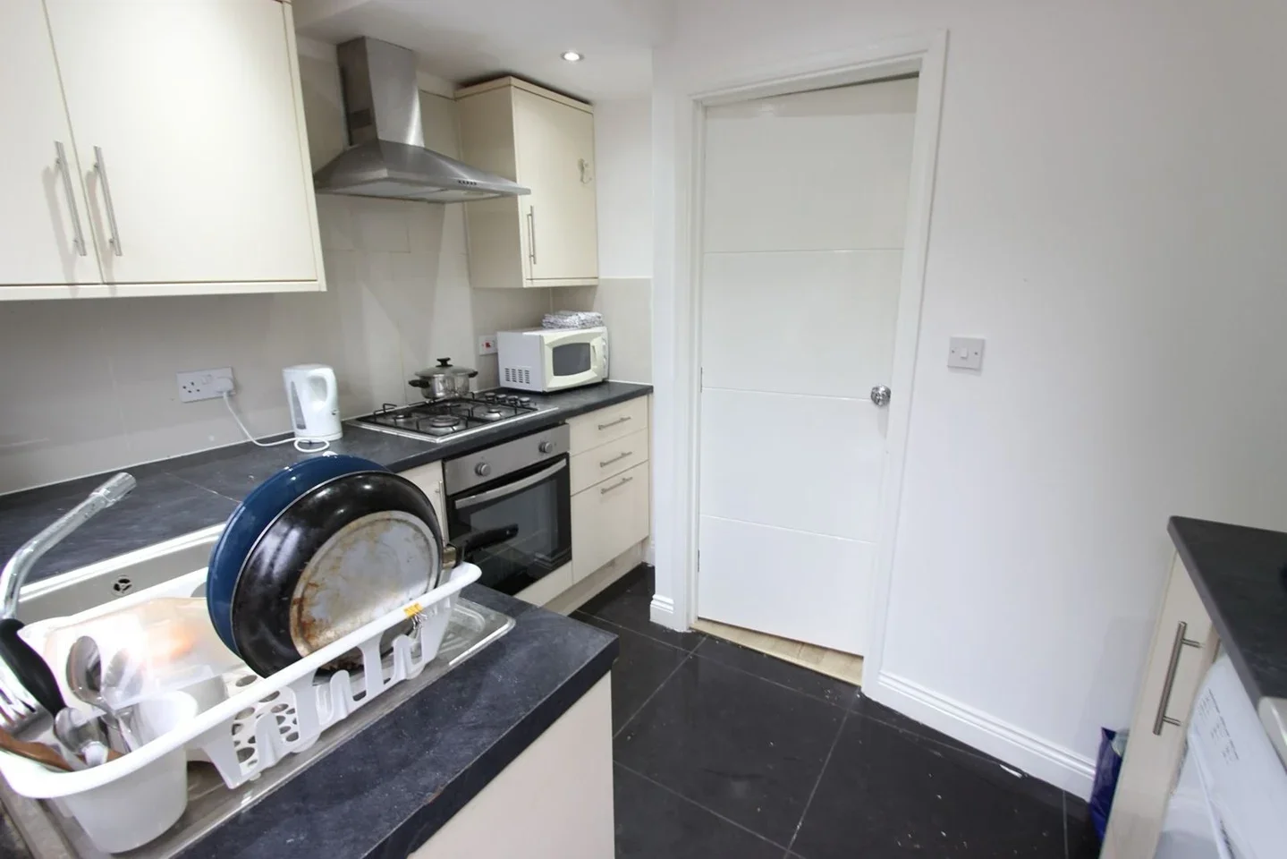 Room Old Rectory Drive in Welwyn Hatfield