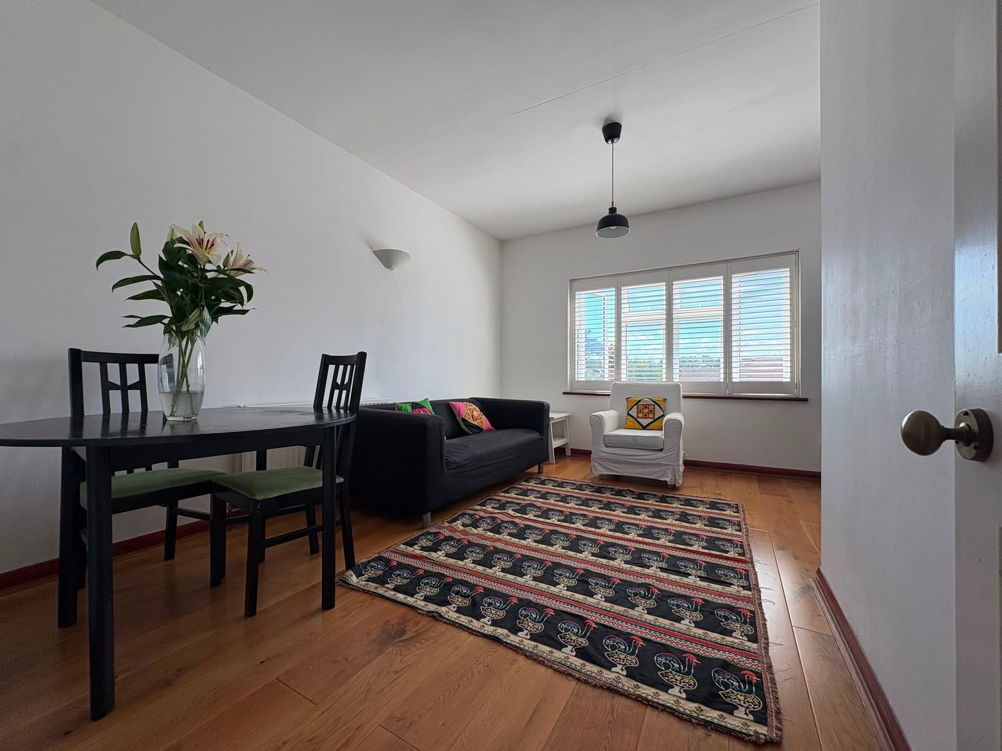 Flat Burlington Road in Greater London