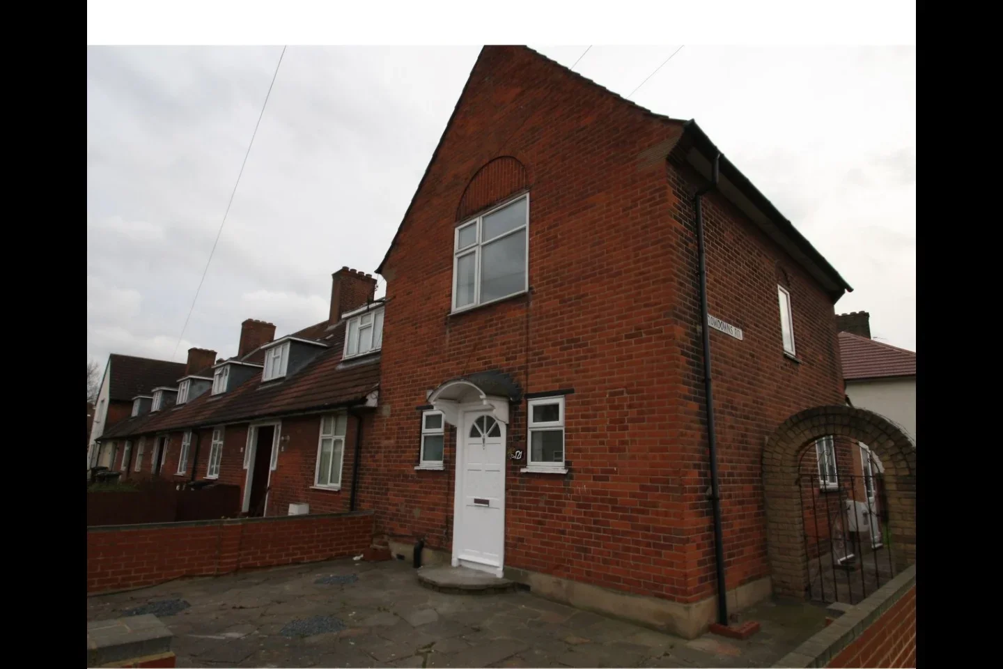 House Arnold Road in Greater London