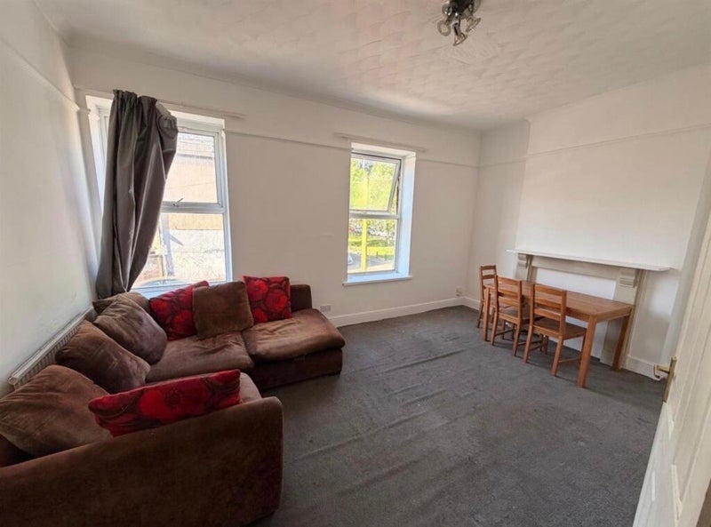 Room Miskin Street in Cardiff