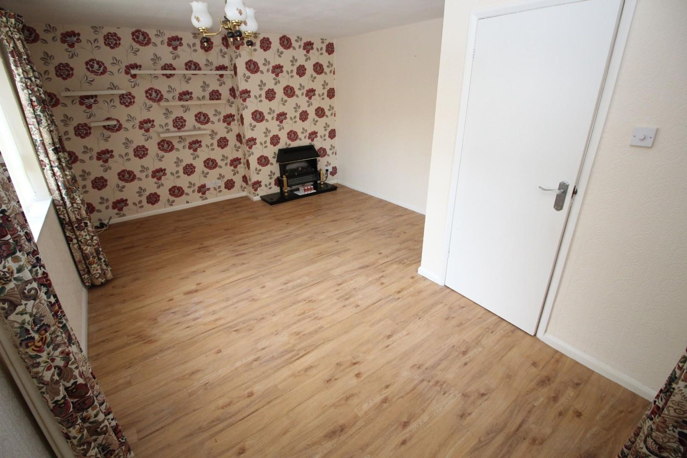 House Harrowby Close in Mid Devon
