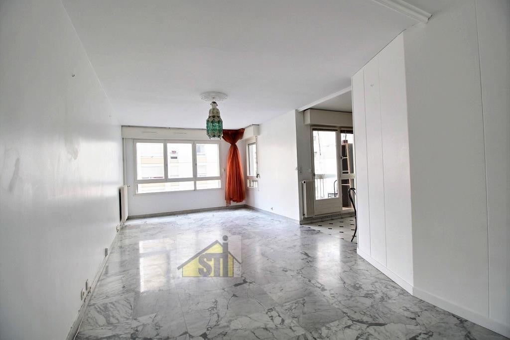 Flat Rue du Pont Neuf in Paris