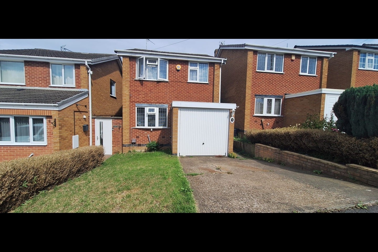 House Johnson Drive in Amber Valley