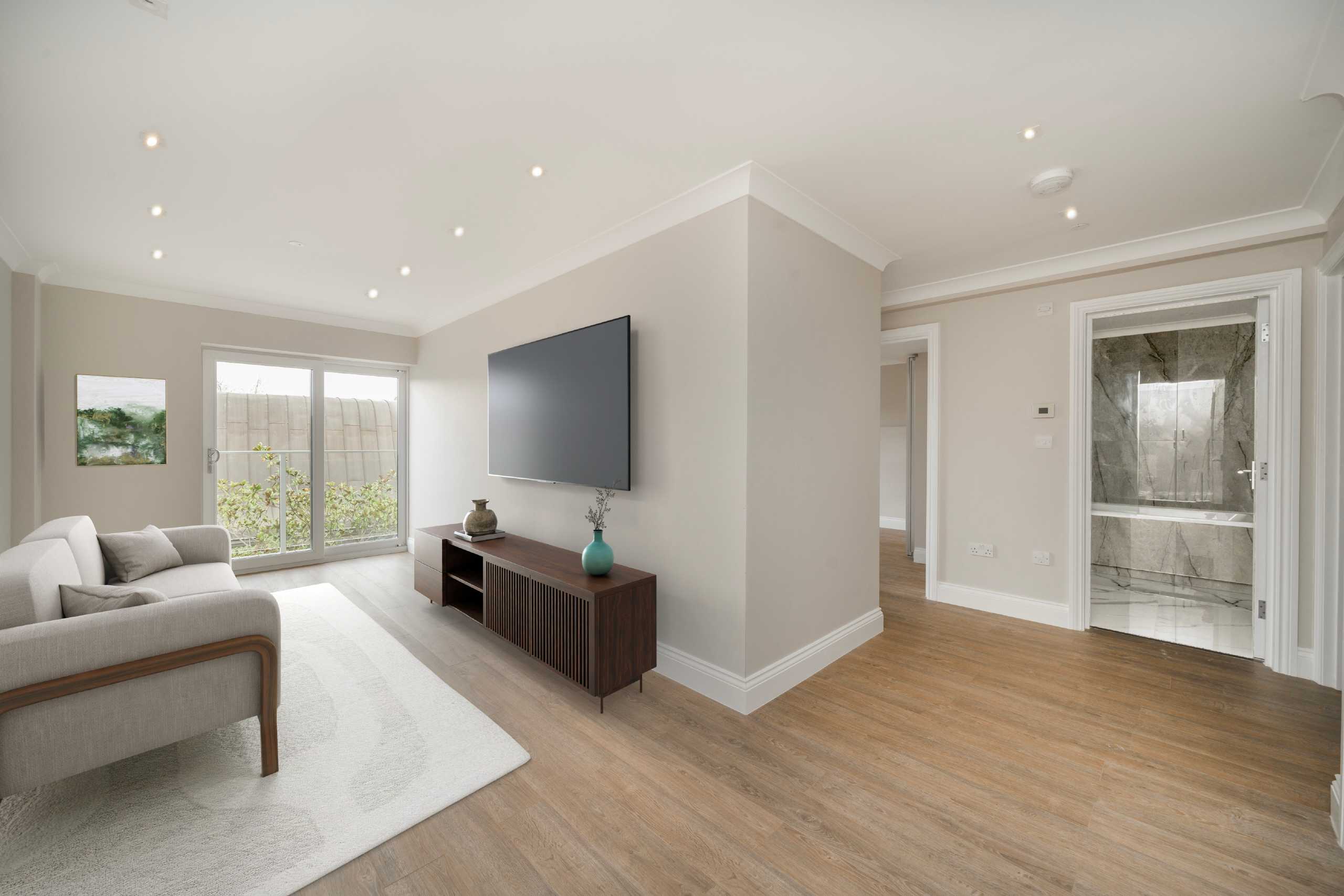 Flat Goldhawk Road in Greater London