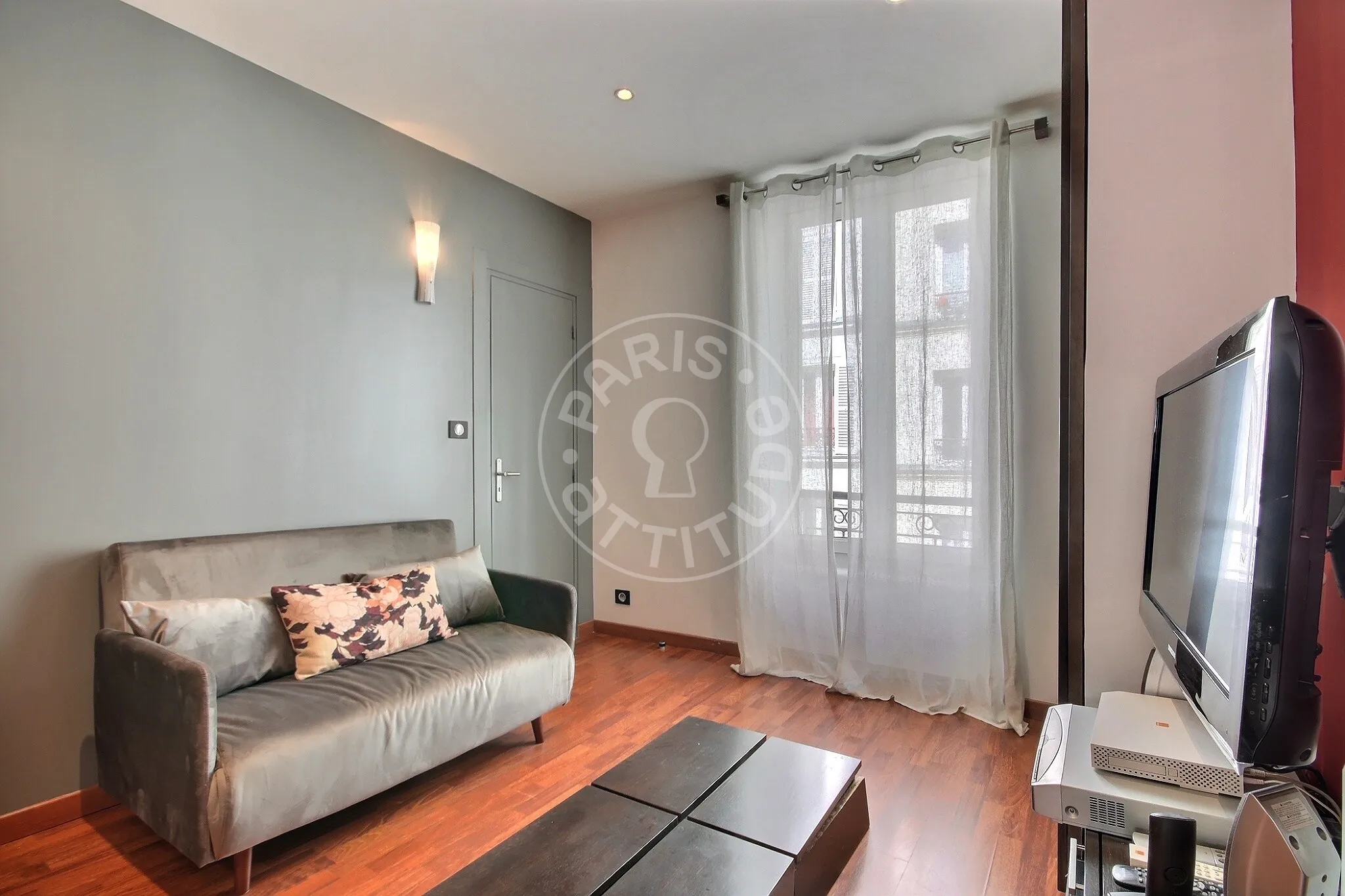 Appartement Rue des Trois Frères à Paris