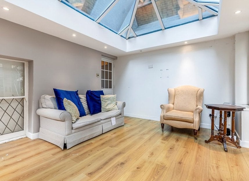 Flat William Road in Greater London