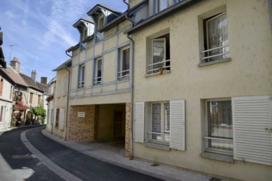 Appartement Chemin Rural d'Aubigny-sur-Nère à la Chapelotte à Oizon