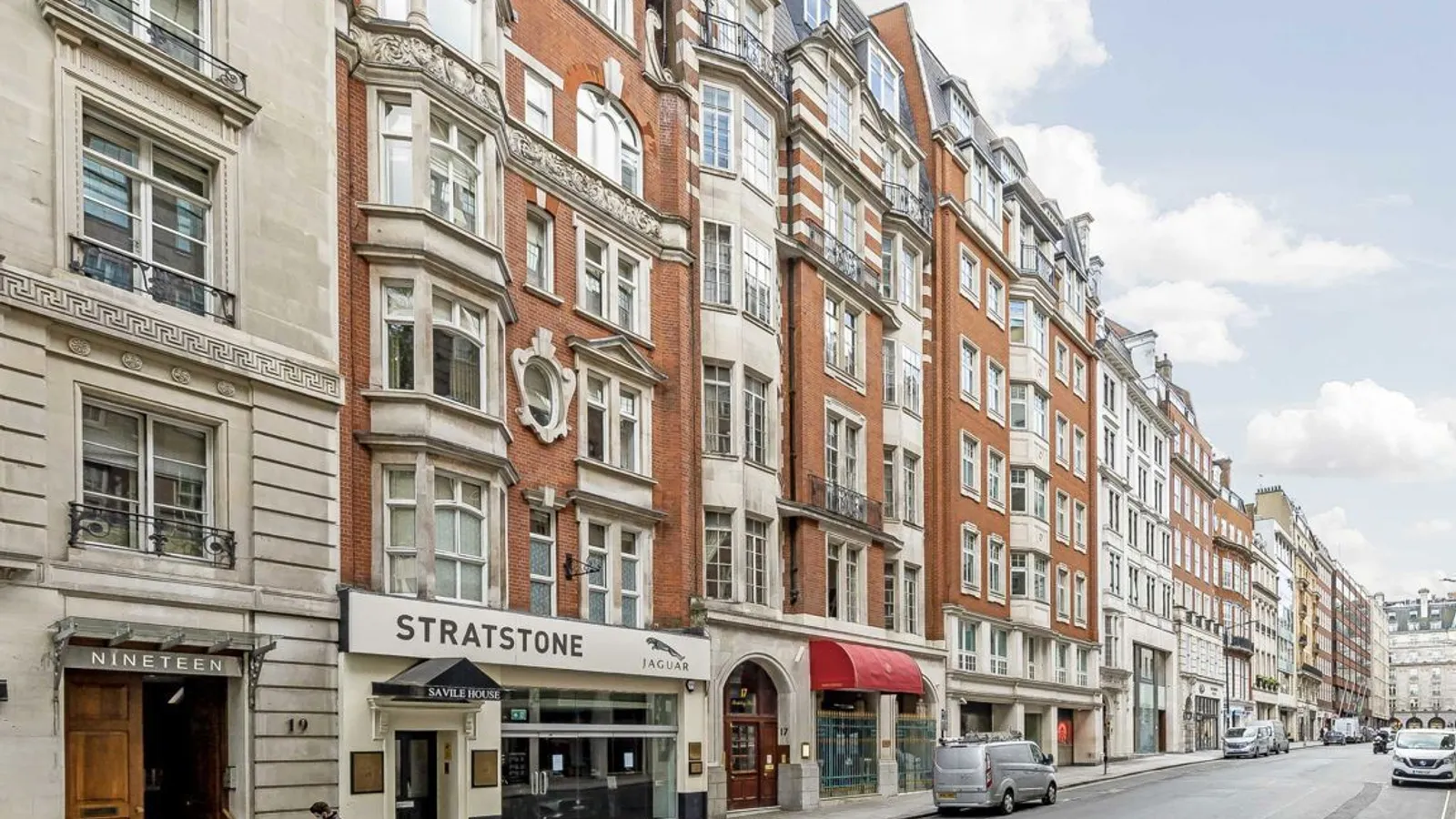 Flat Berkeley Street in City of Westminster