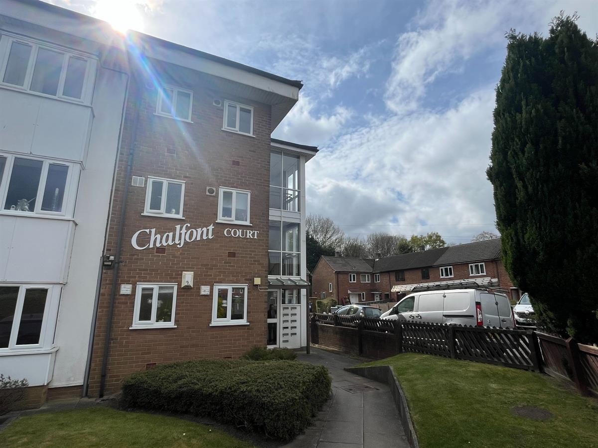 Flat Hayfields in Knutsford